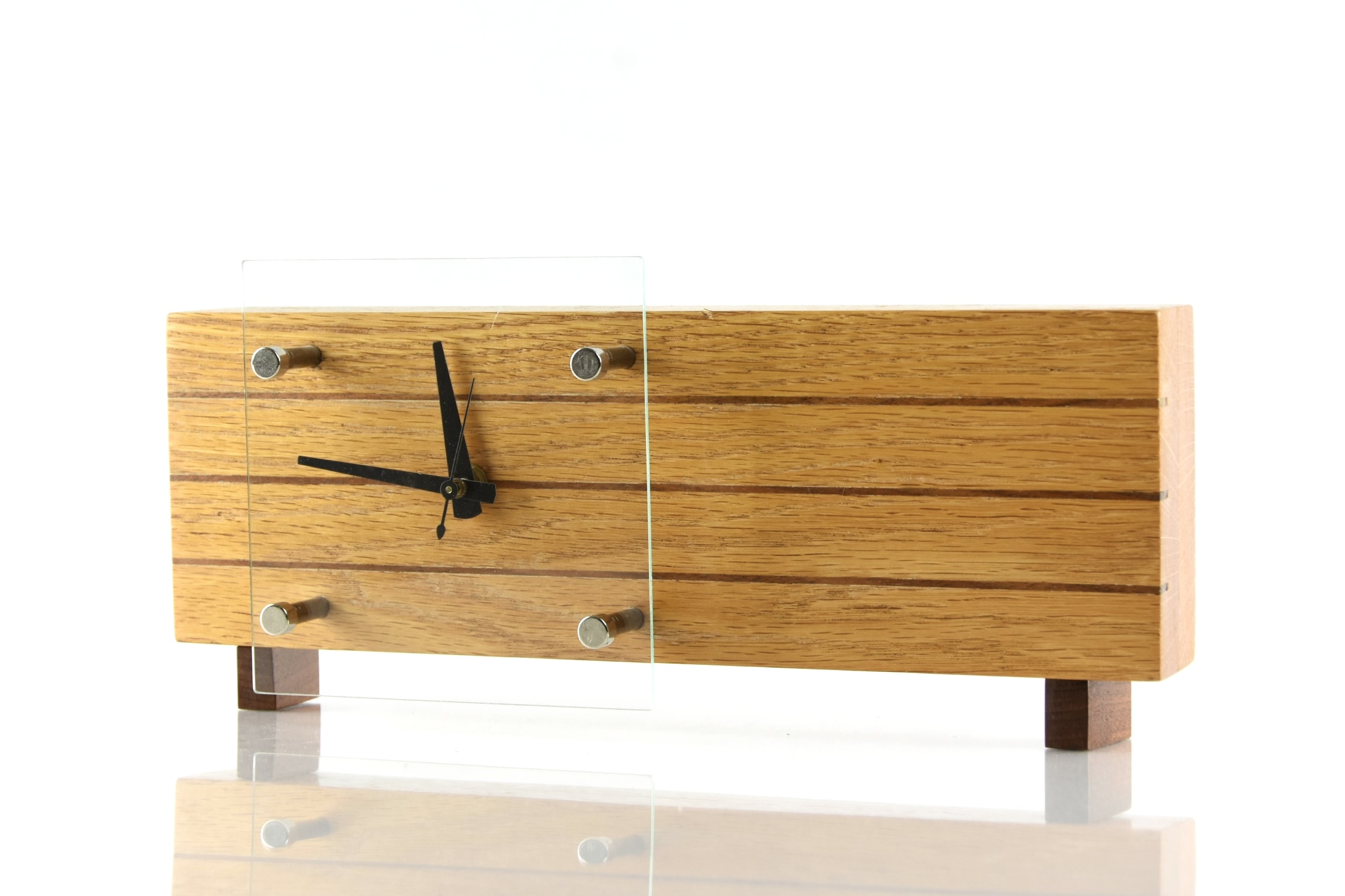 The Horizon Clock